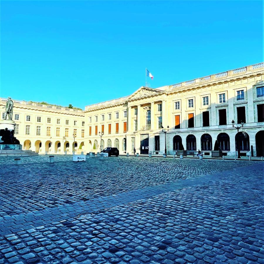 Augustins Appartement T2 Lumineux Proche Cathedrale Reims Bagian luar foto
